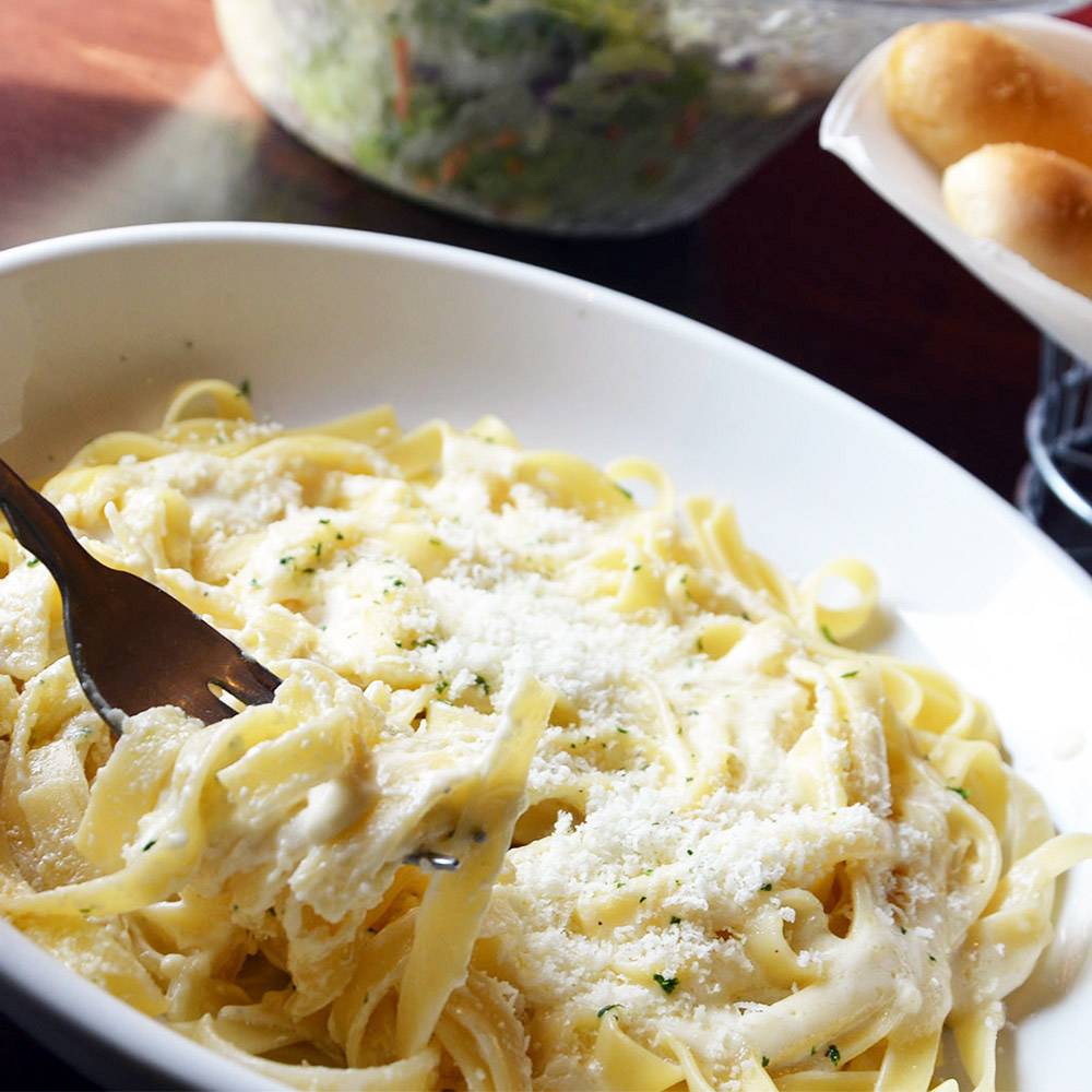 Olive Garden Italian Restaurant | 24256 El Toro Rd # 1, Laguna Hills, CA 92637, USA | Phone: (949) 583-1020