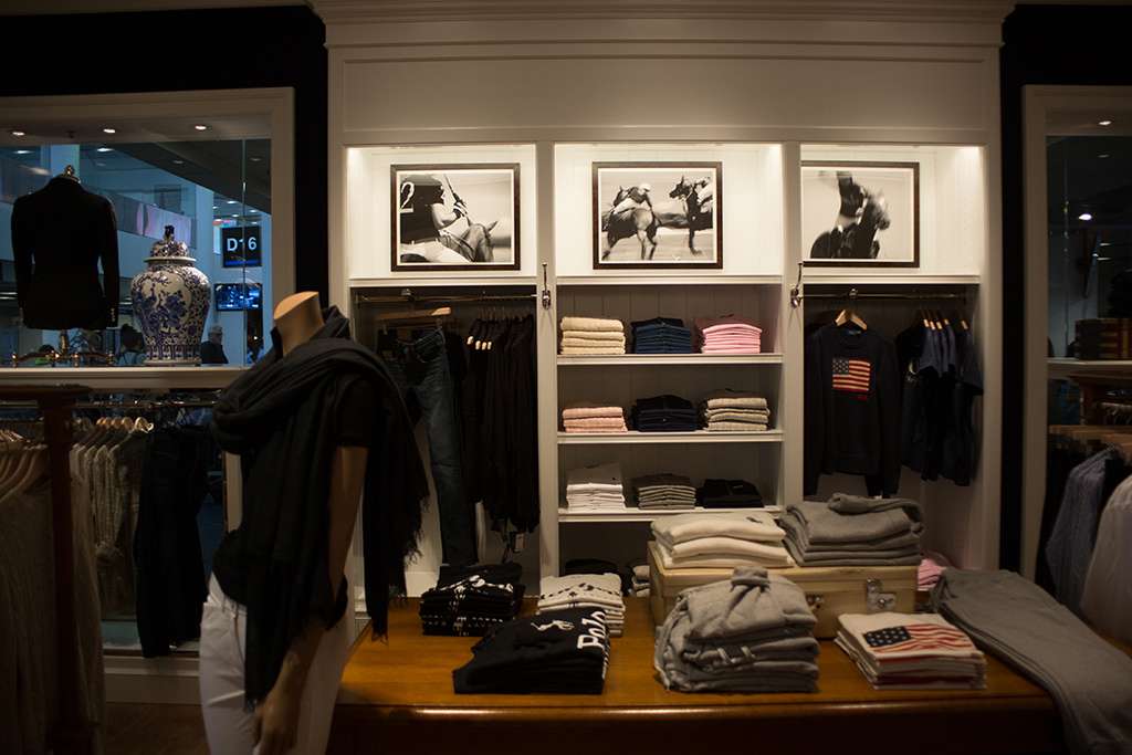 Ralph Lauren - Miami International Airport | 5200 NW 21st St, Miami, FL 33142, USA | Phone: (305) 869-4744