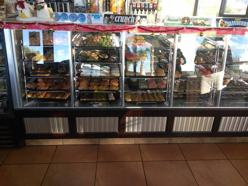 Yum Yum Donuts | 7550 El Cajon Blvd, La Mesa, CA 91942, USA | Phone: (619) 464-9812