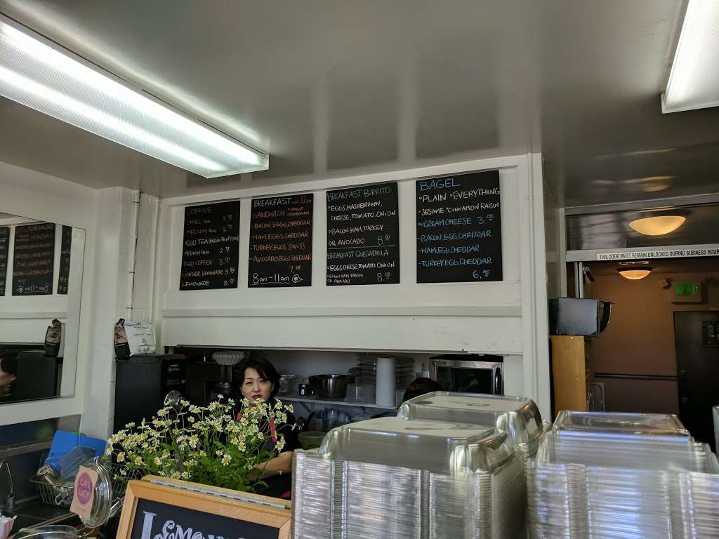 Cafe Lucy | 1227 Lincoln Blvd #101, Santa Monica, CA 90401, USA | Phone: (310) 656-0809