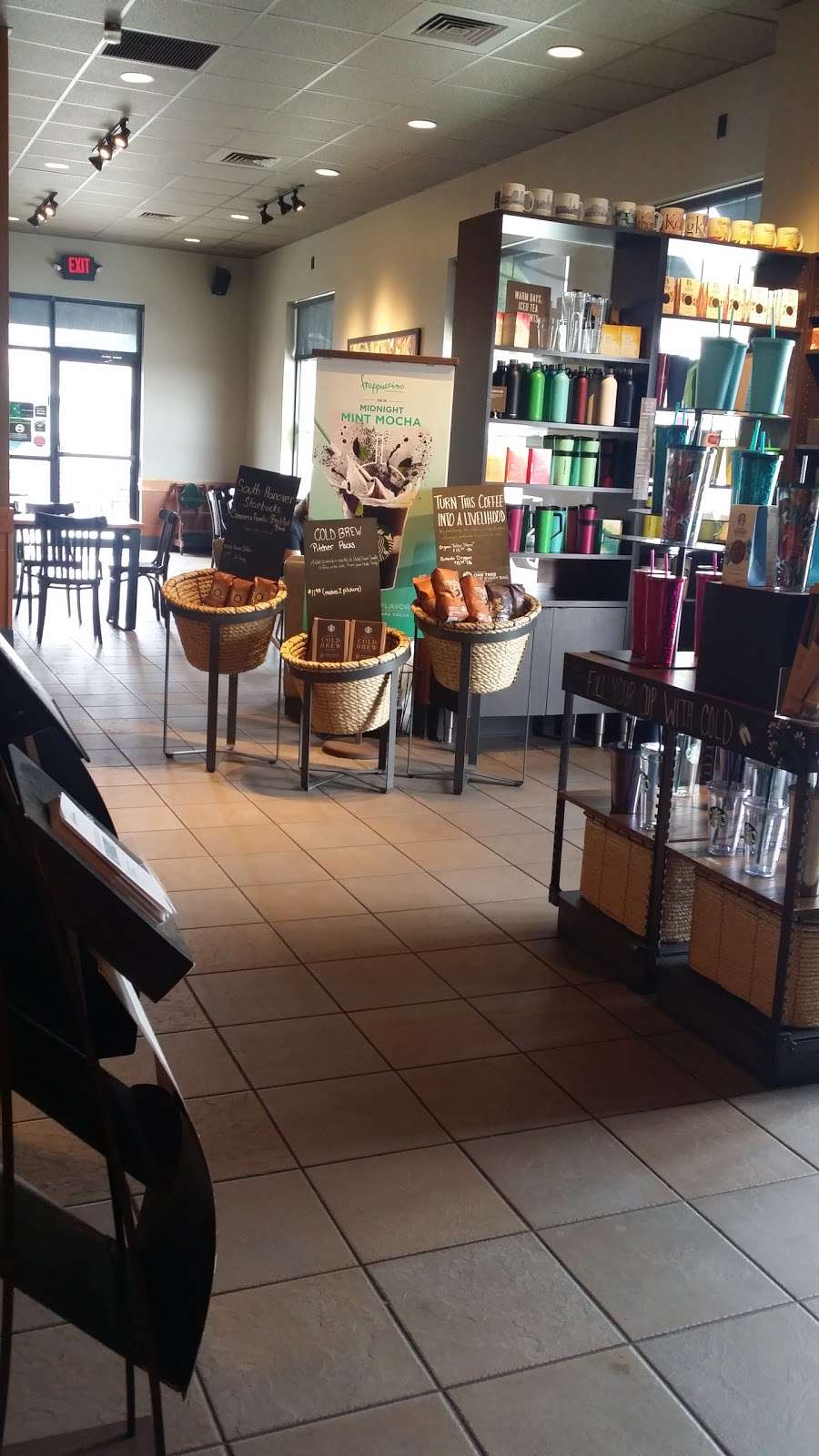 Starbucks | 1450 Baltimore St, Hanover, PA 17331, USA | Phone: (717) 630-0009