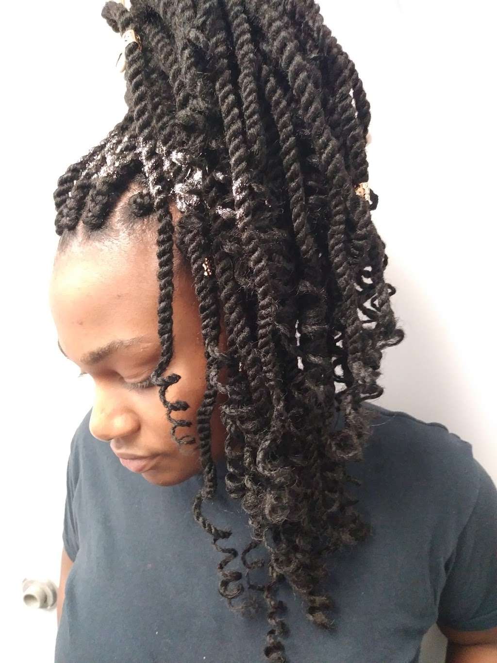 Uj braids | 6811 Kenilworth Ave, Riverdale Park, MD 20737, USA | Phone: (443) 230-6765