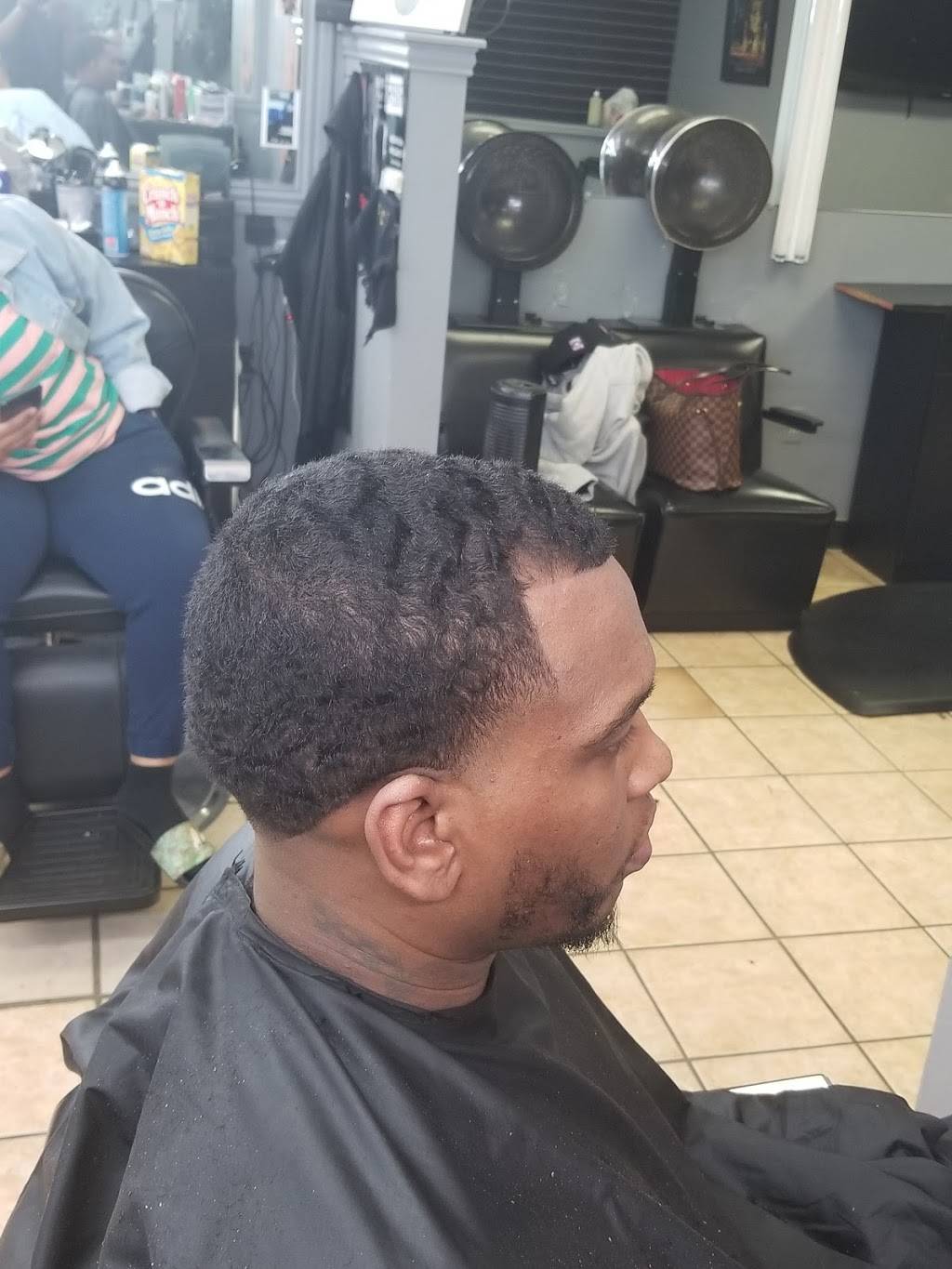 Top Notch Kutz By T | 3622 N Belt Line Rd Rd, Irving, TX 75038, USA | Phone: (214) 650-4253