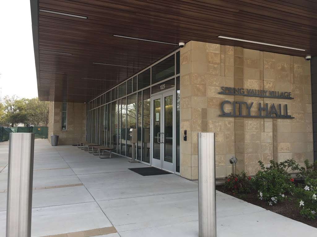 Spring Valley Village City Hall | 1025 Campbell Rd, Houston, TX 77055, USA | Phone: (713) 465-8308