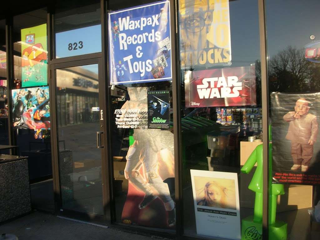 WaxPax Records & Toys | 823 N Roselle Rd, Roselle, IL 60172, USA | Phone: (847) 230-9899