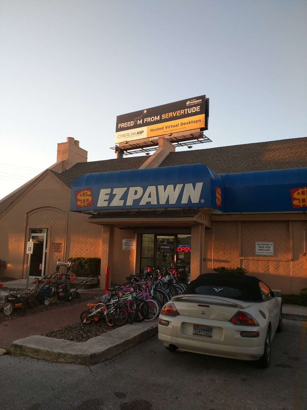 EZPAWN | 7950 N PanAm Expy, Windcrest, TX 78218, USA | Phone: (210) 599-1207