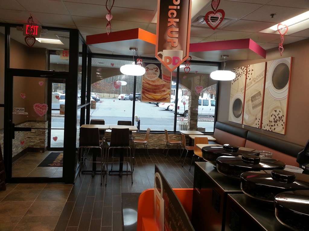 Dunkin Donuts | 450 S Finley Ave, Basking Ridge, NJ 07920, USA | Phone: (908) 630-9300