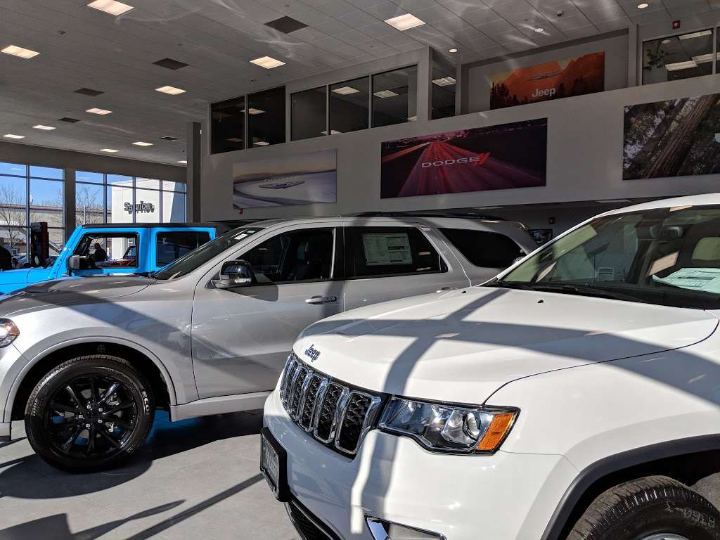 Chrysler Dodge Jeep of Paramus | 315 NJ-4, Paramus, NJ 07652, USA | Phone: (855) 728-9068