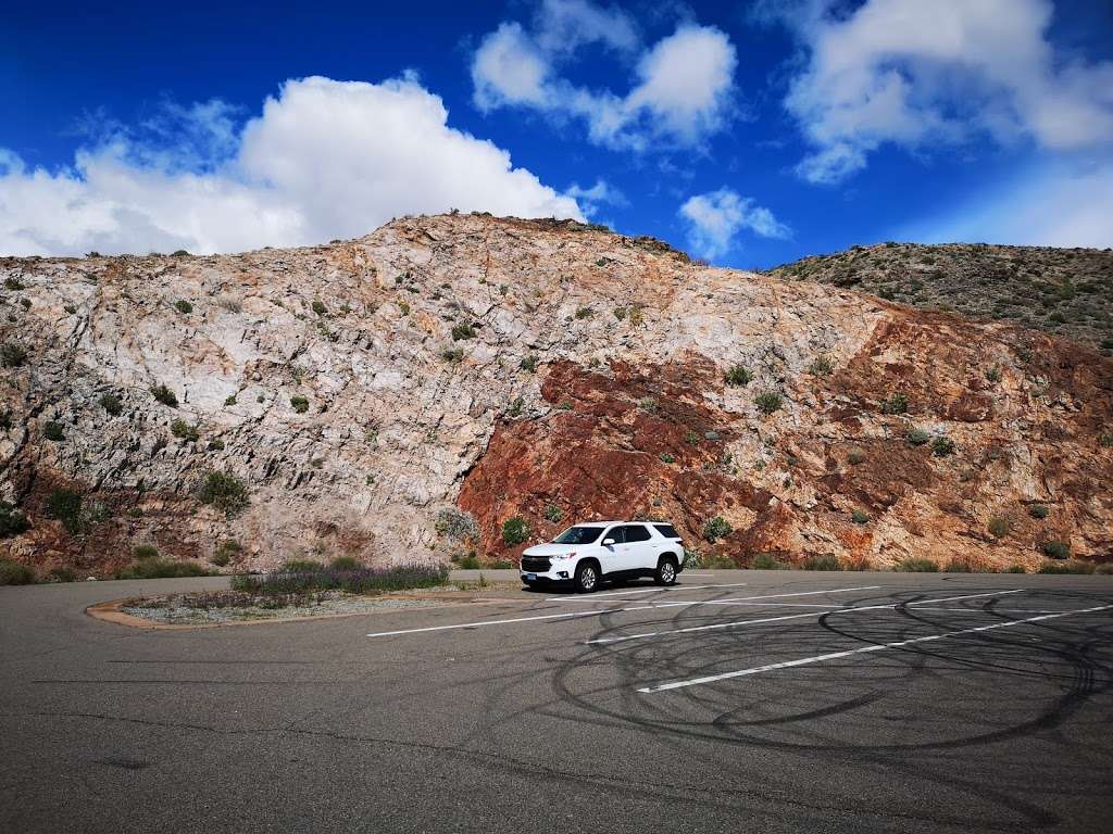 Lake Mead Scenic View | Temple Bar Marina, AZ 86443, USA