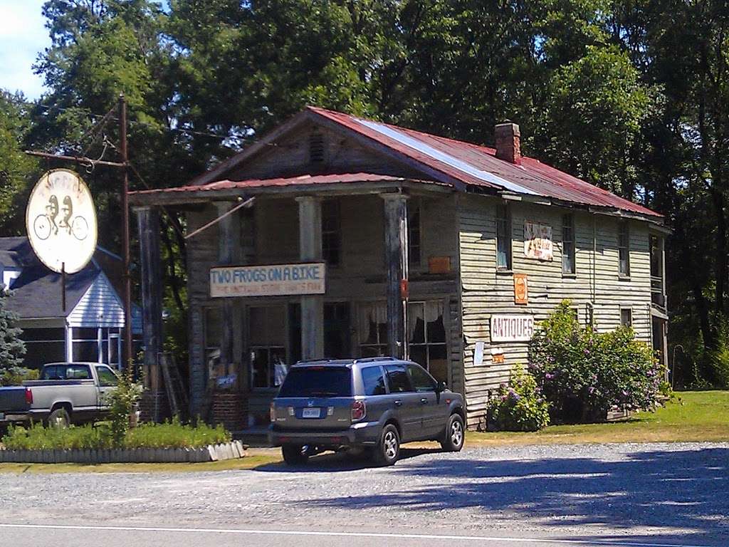 Two Frogs On A Bike-Antiques | 13262 Hanover Courthouse Rd, Hanover, VA 23069, USA | Phone: (804) 537-5213