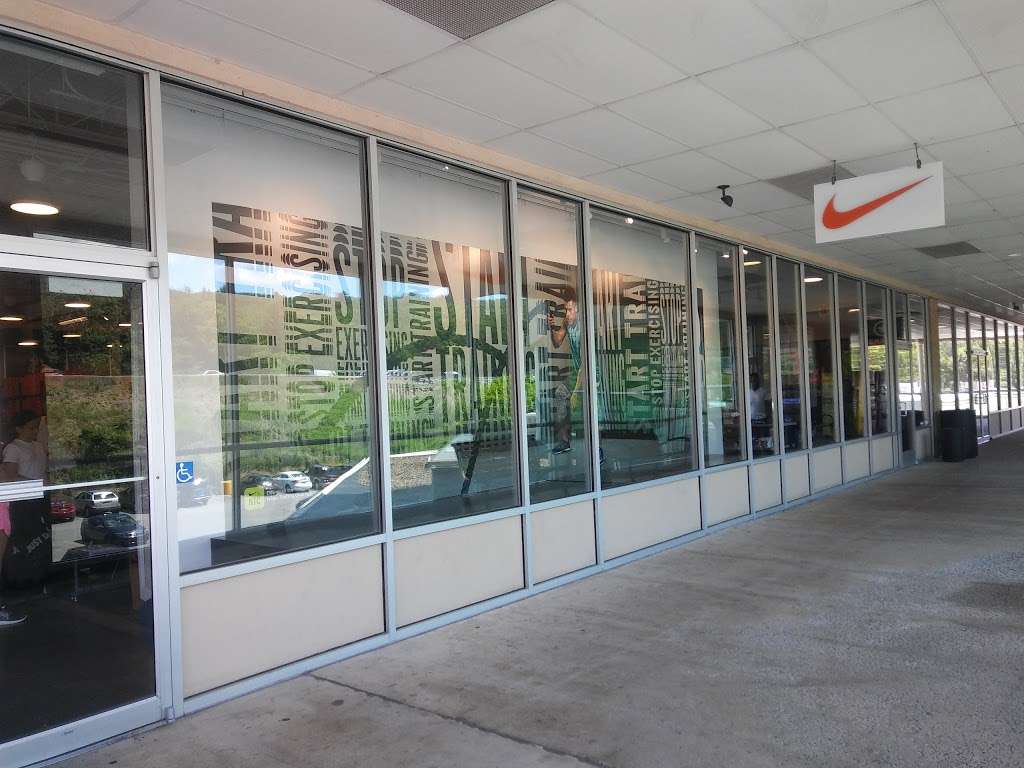 Nike Factory Store | 1000 PA-611 #120, Tannersville, PA 18372, USA | Phone: (570) 688-9457