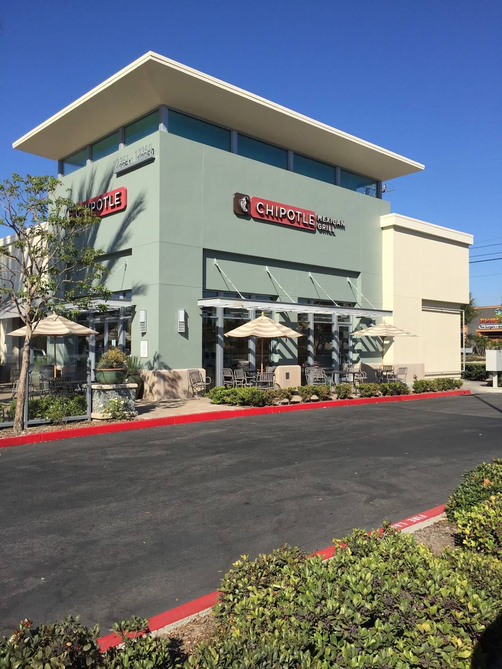 Chipotle Mexican Grill | 12359 Seal Beach Blvd, Seal Beach, CA 90740, USA | Phone: (562) 375-6983