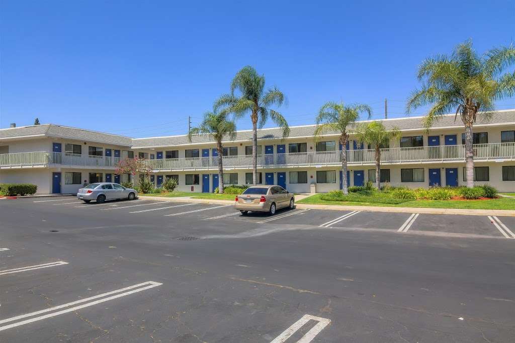 Motel 6 Los Angeles - Sylmar | 12775 Encinitas Ave, Sylmar, CA 91342, USA | Phone: (818) 362-9491