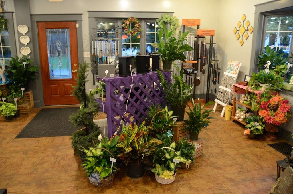 Cossairt Florist | 139 W Boggstown Rd, Shelbyville, IN 46176, USA | Phone: (317) 398-9316