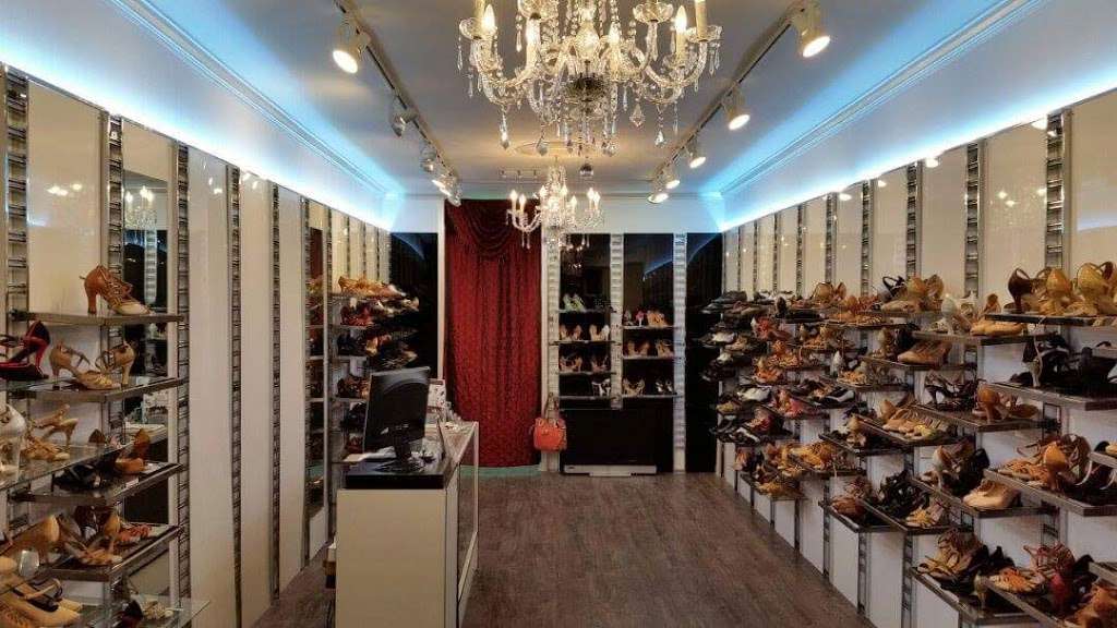 Crown Dance Shoes | 1604 W Magnolia Blvd, Burbank, CA 91506, USA | Phone: (818) 955-7704