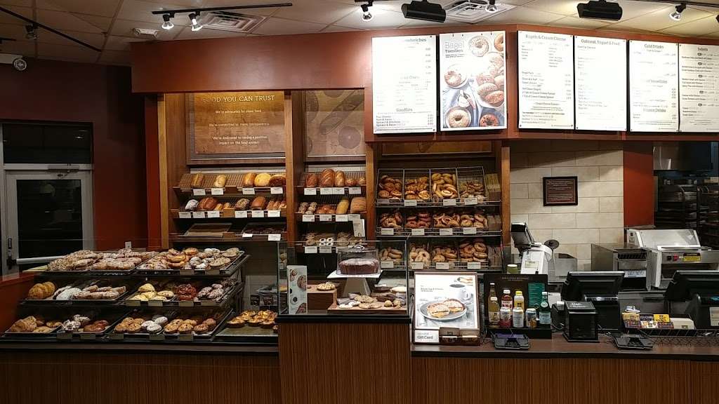 Panera Bread | 6800 W 135th St, Overland Park, KS 66223, USA | Phone: (913) 239-8300