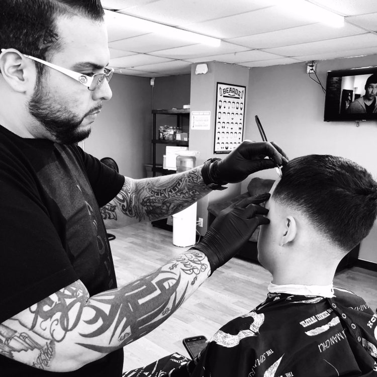 Exclusive Lifestyle Barbershop | 1132 W Hildebrand Ave, San Antonio, TX 78201, USA | Phone: (210) 721-8372