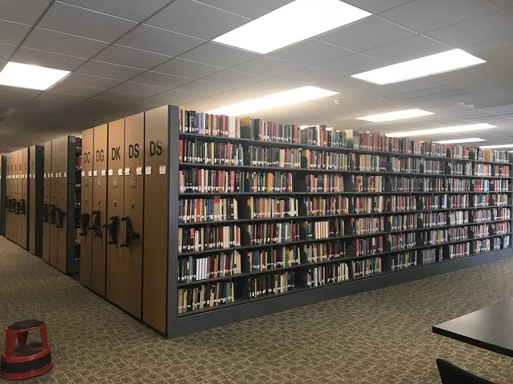 Boatwright Memorial Library | 261 Richmond Way, Richmond, VA 23173, USA | Phone: (804) 289-8876