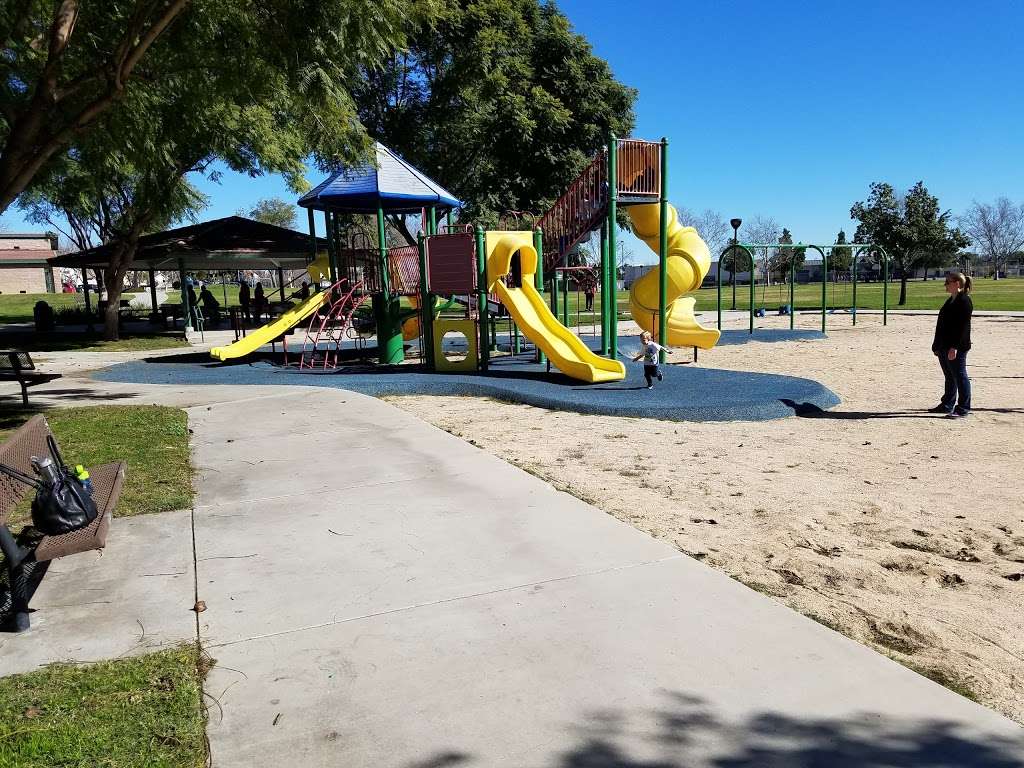 Cypress Trails Park | 6571 Schaefer Ave, Chino, CA 91710, USA | Phone: (909) 591-9834