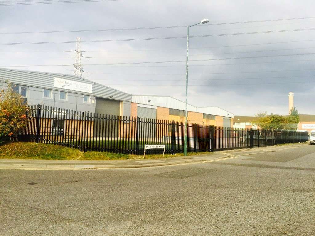 Russell Richard (Panels) | Units 1 - 3, Beddington Trading Park, Bath House Rd, Croydon CR0 4TT, UK | Phone: 020 8684 7575