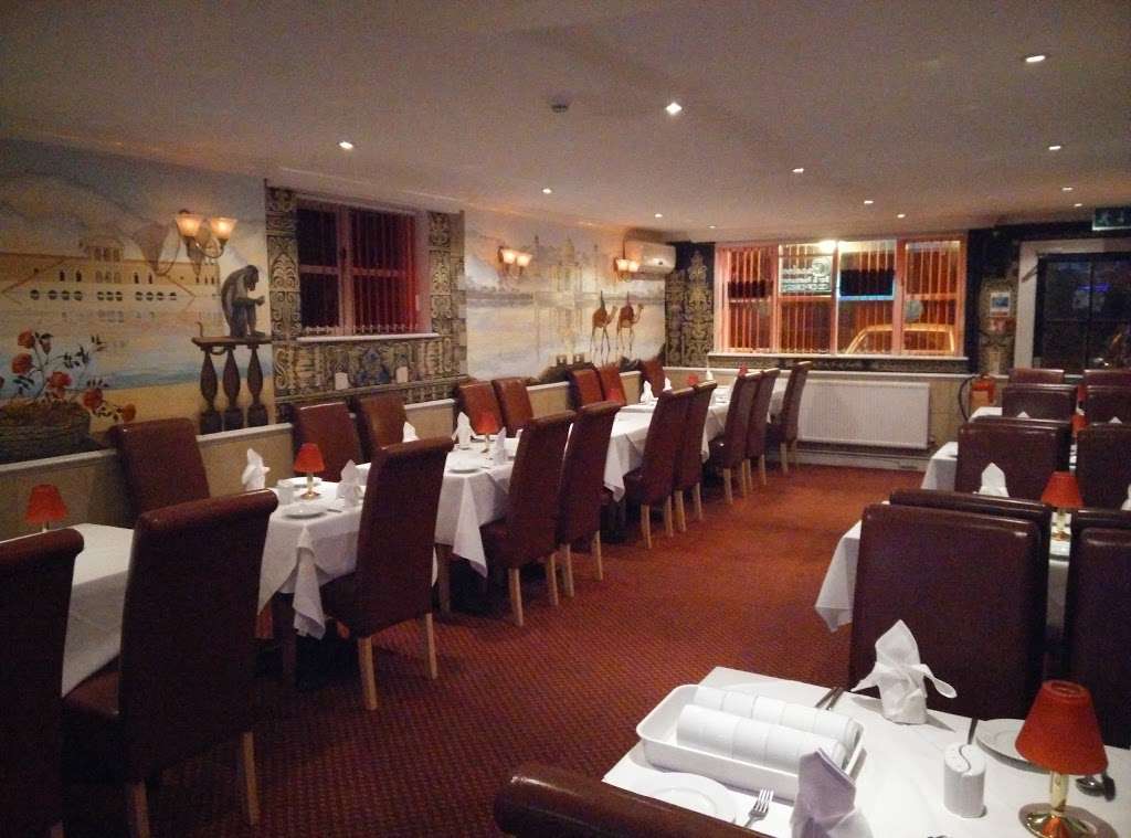 Chapslee | Chelmsford Rd, Barnston, Dunmow CM6 1LP, UK | Phone: 01371 876633