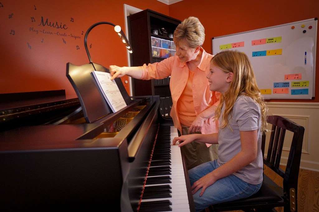 Piano Studio of Donna Neradt | 36W799 Oak Rd, St. Charles, IL 60175, USA | Phone: (630) 587-5999