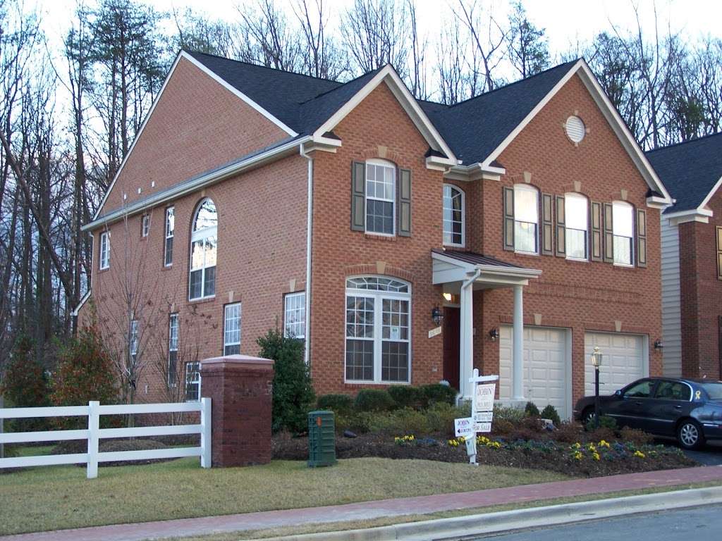 BaumannRealty.com Virginia Homes | 8312 Crown Court Rd, Alexandria, VA 22308, USA | Phone: (703) 855-7066