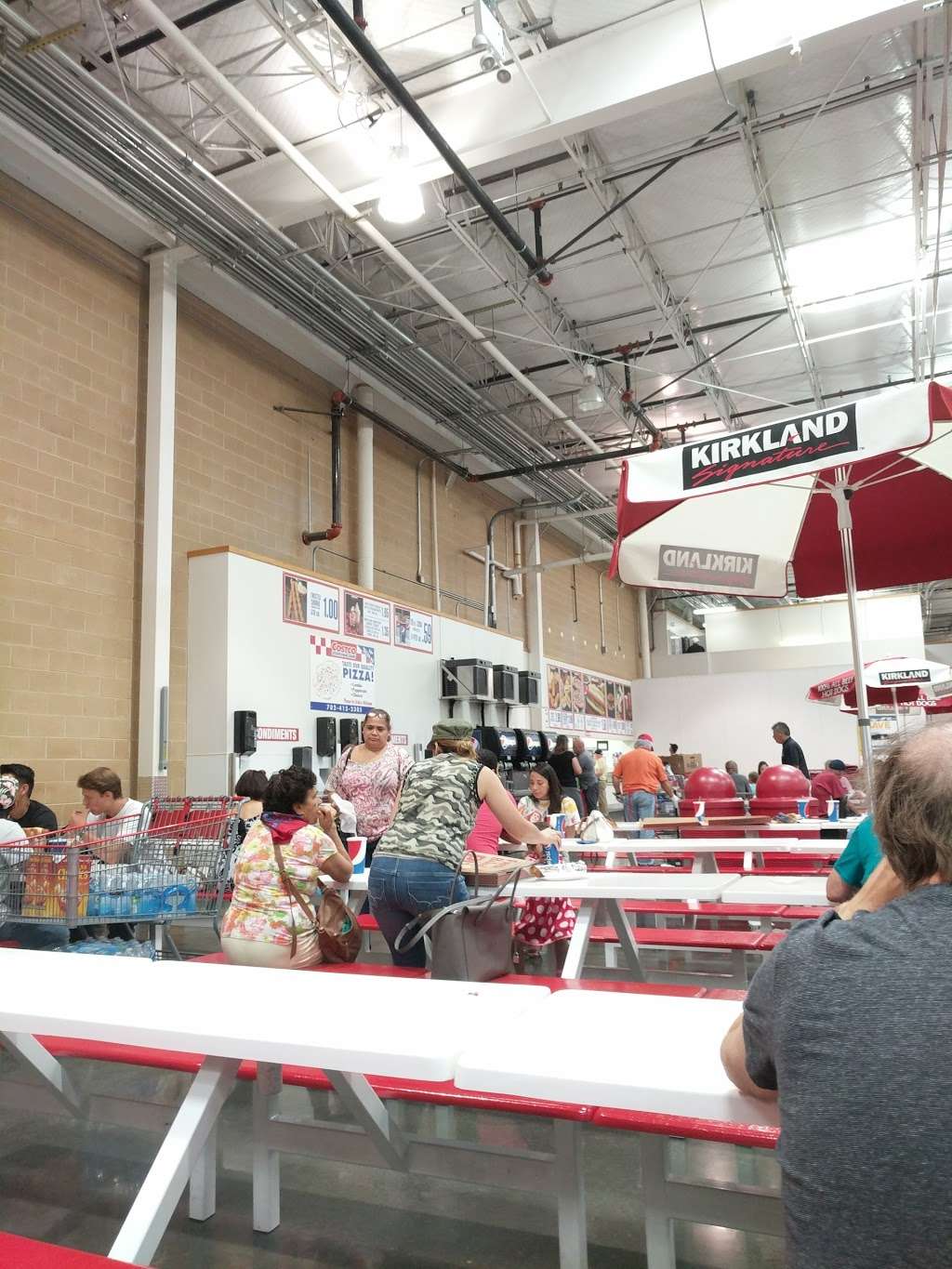 Costco Food Court | 6555 N Decatur Blvd, Las Vegas, NV 89131, USA | Phone: (702) 415-2300