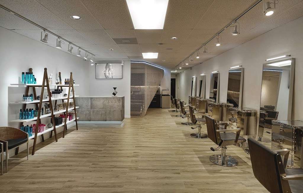 HALO ME & BEAUTY • AVEDA EXCLUSIVE SALON | 9436 Valley Blvd, Rosemead, CA 91770, USA | Phone: (626) 709-6639