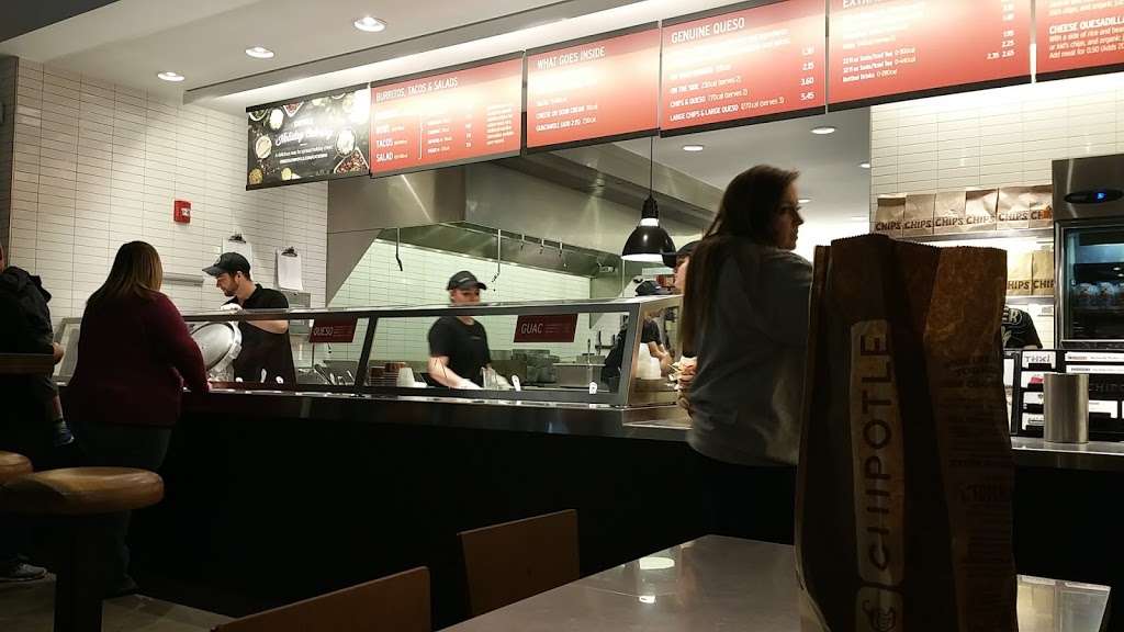 Chipotle Mexican Grill | 927 Foxcroft Ave, Martinsburg, WV 25401, USA | Phone: (304) 267-8698