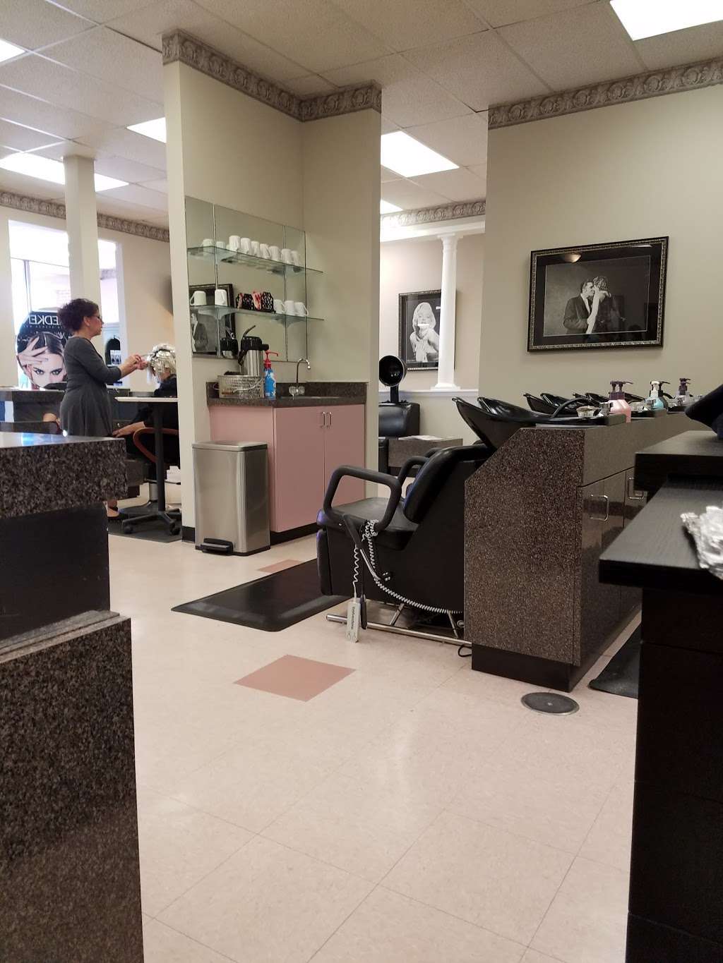 Secrets Salon | 1805 N Mason Rd, Katy, TX 77449, USA | Phone: (281) 347-4887