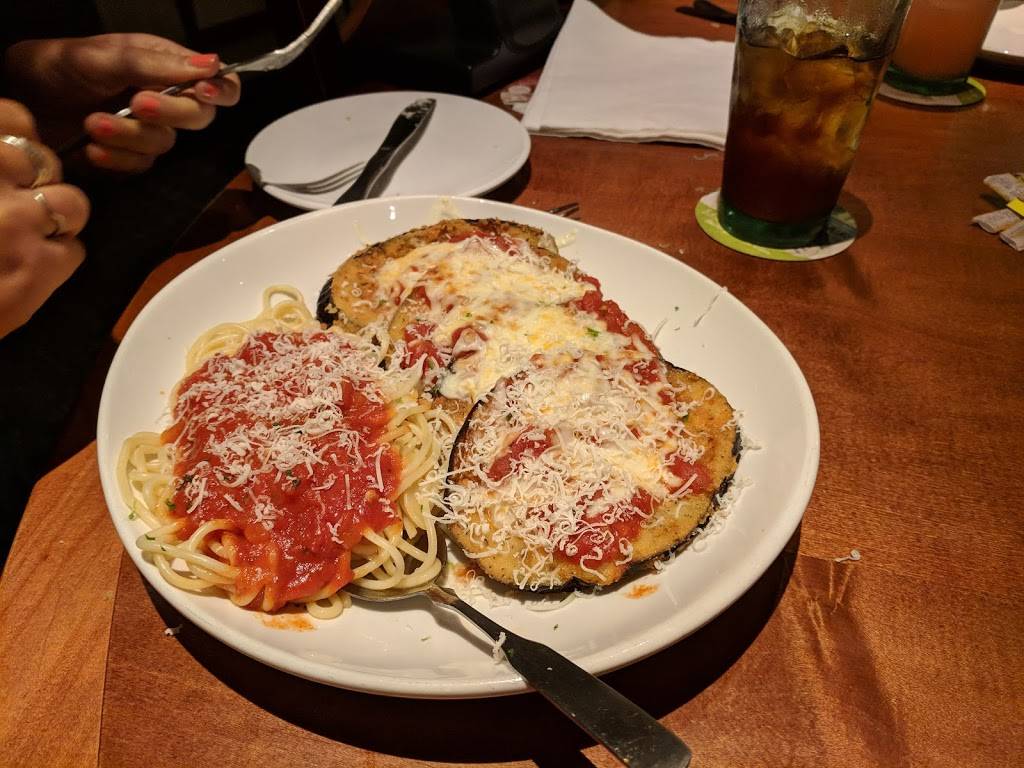 Olive Garden Italian Restaurant | 6700 US Highway 19 N, Pinellas Park, FL 33781, USA | Phone: (727) 525-4339