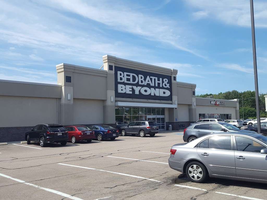 Bed Bath & Beyond | 820 Providence Hwy, Dedham, MA 02026, USA | Phone: (781) 326-4420