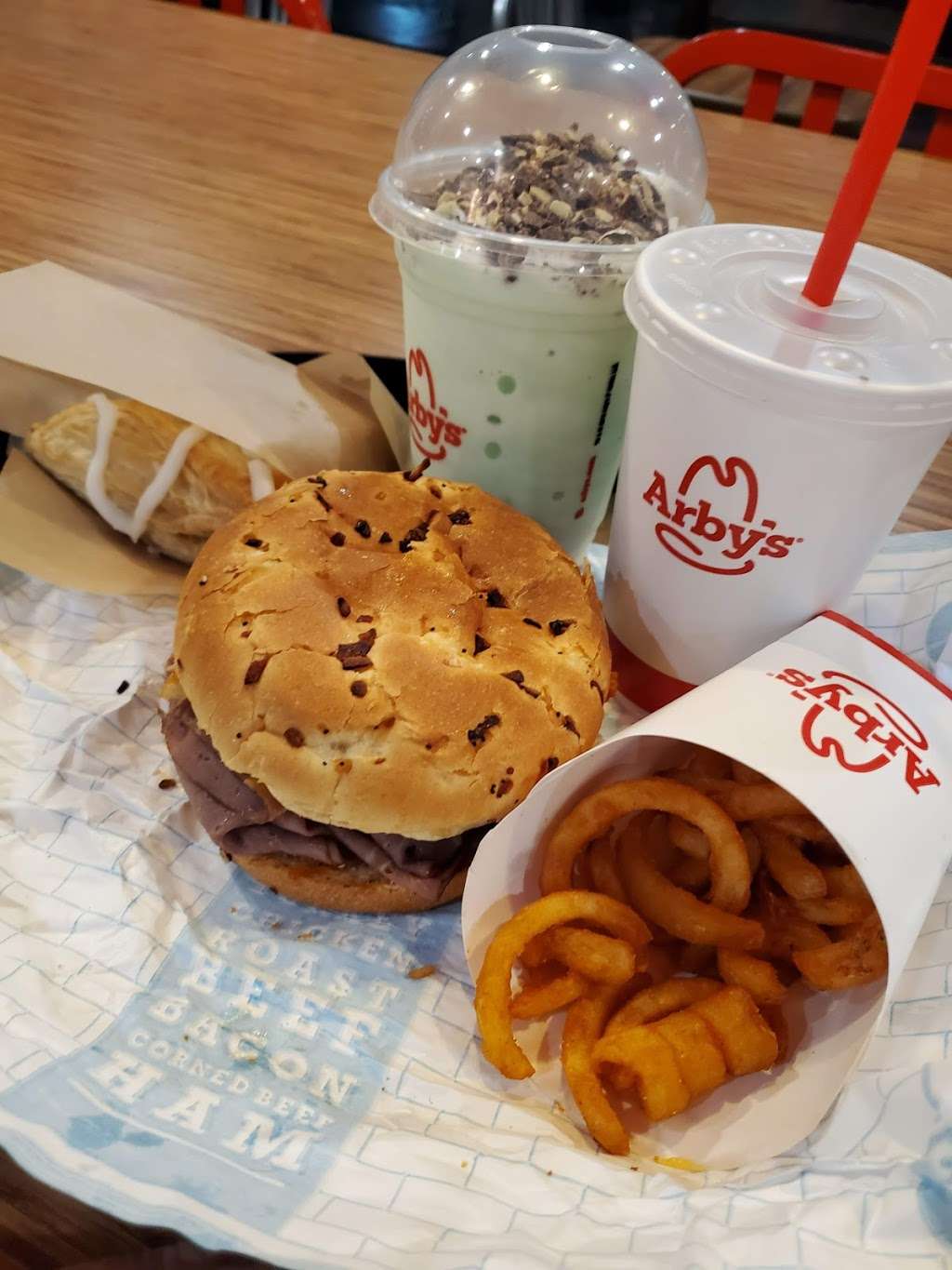 Arbys | 1201 Lancaster Rd, Manheim, PA 17545, USA | Phone: (717) 879-9888