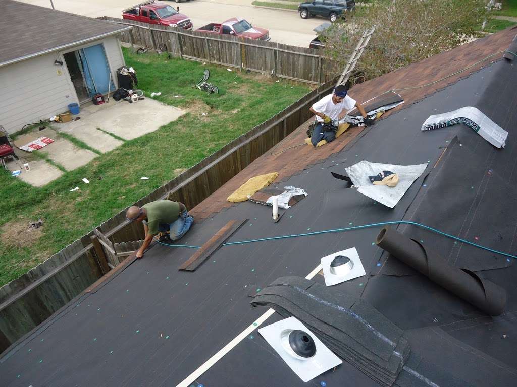 JP Roofing N Gutters | 5707 Addicks Satsuma Rd, Houston, TX 77084, USA | Phone: (281) 751-6275