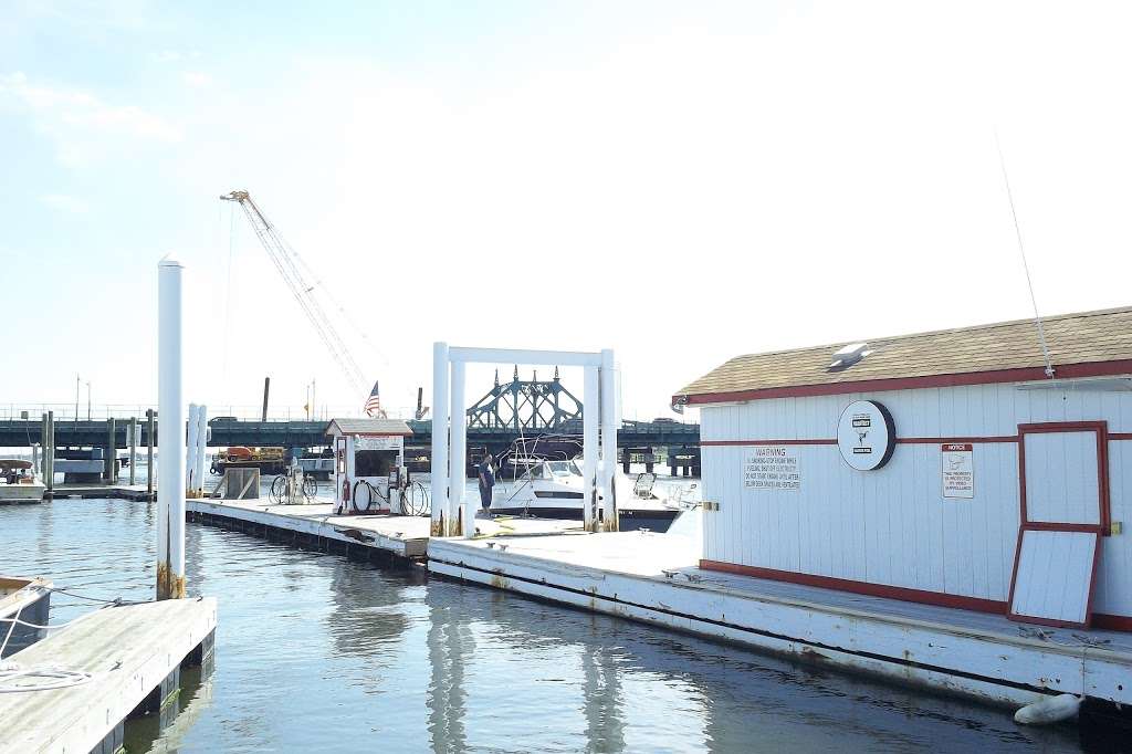 City Island Yacht Sales & Marina | 673 City Island Ave, Bronx, NY 10464, USA | Phone: (718) 885-2300