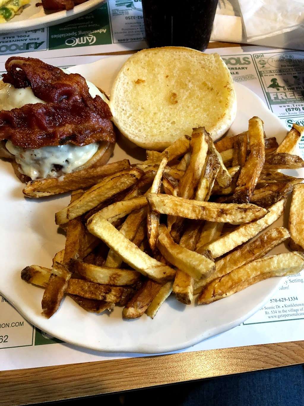 Meadow Brook Diner | 1950 US-209, Brodheadsville, PA 18322, USA | Phone: (570) 992-5205