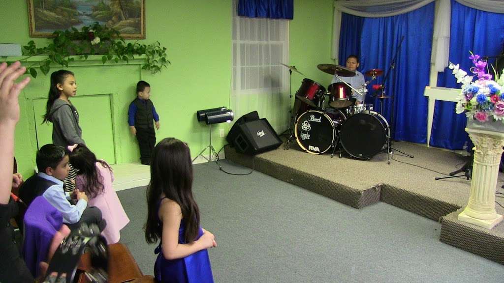 Iglesia Pentecostal Manassas, A+ Monte De Los Olivos | 8280 Rugby Rd, Manassas, VA 20111, USA | Phone: (540) 408-6778