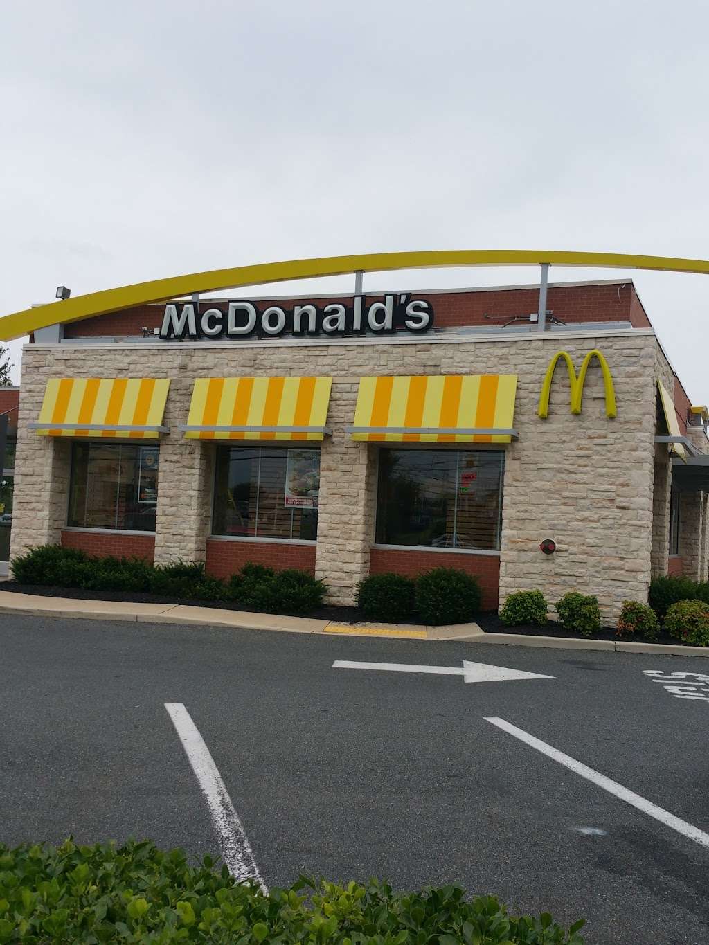 McDonalds | 1 Red Pump Rd, Bel Air, MD 21014, USA | Phone: (410) 838-5129