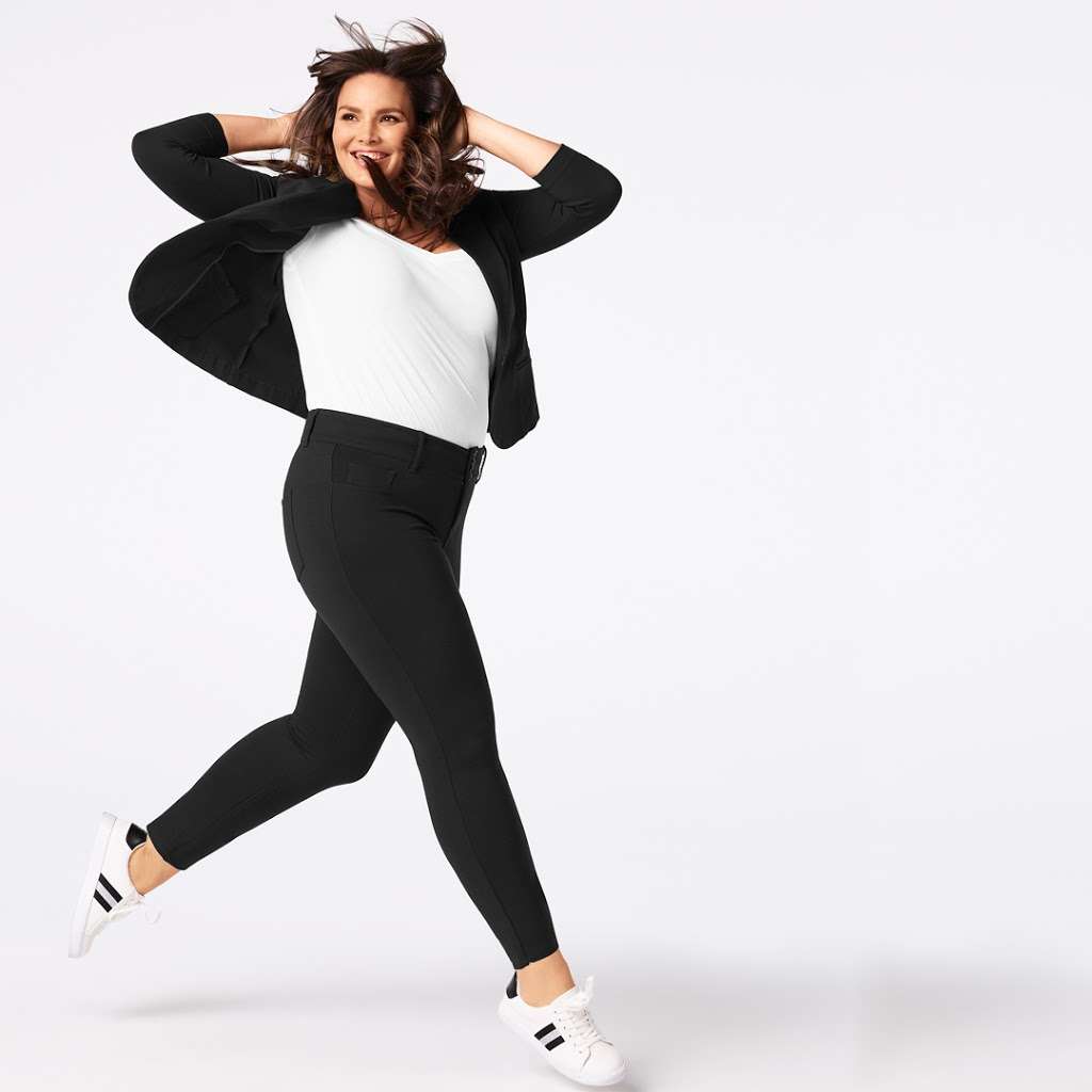 Torrid | 17503 La Cantera Pkwy Spc A, San Antonio, TX 78257, USA | Phone: (210) 641-2116