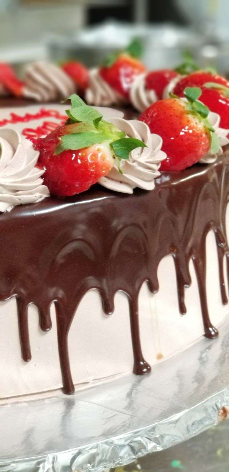 Cristinas Bakery | 301 S Broadway, Yonkers, NY 10705, USA | Phone: (914) 966-2073