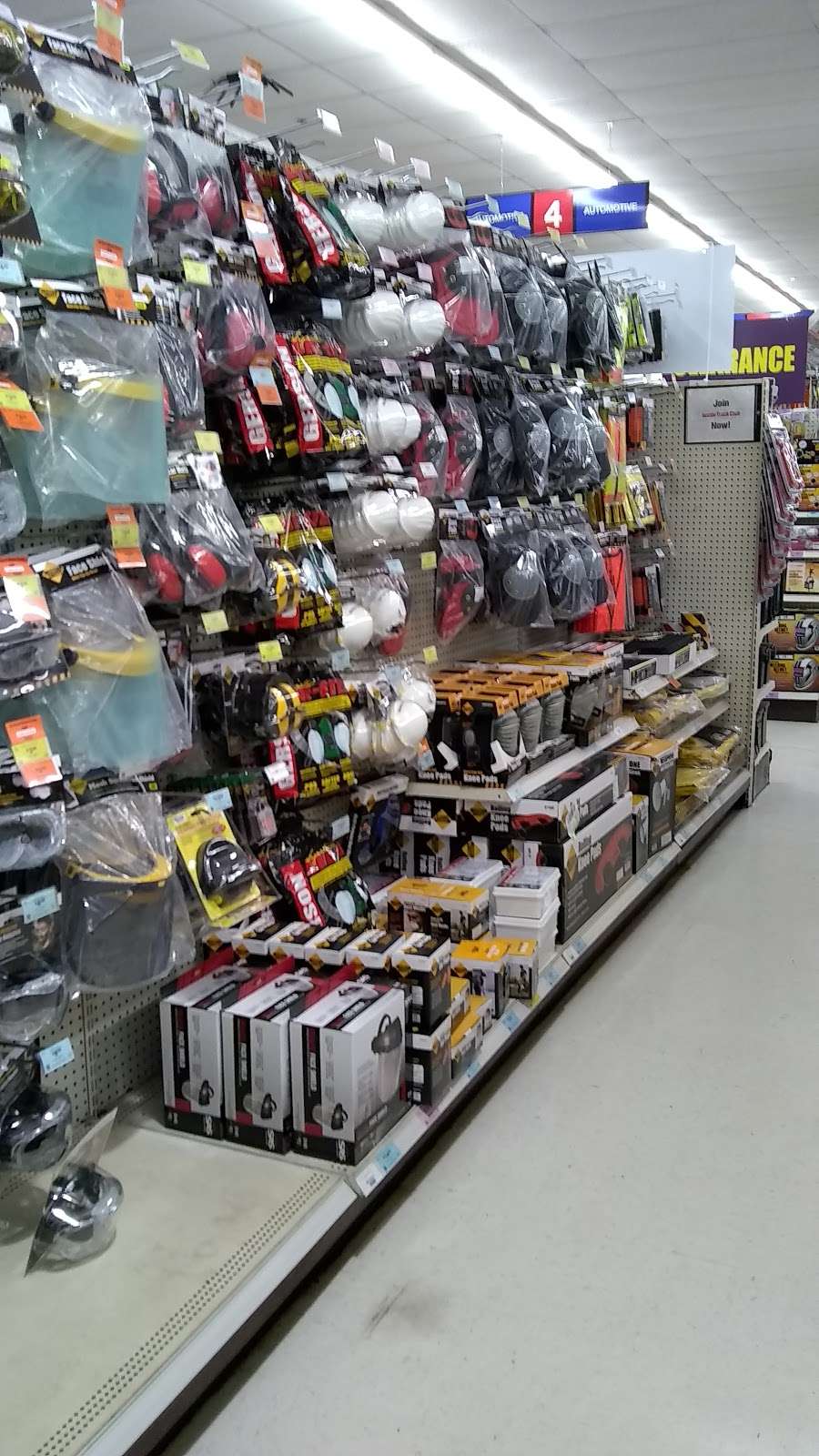 Harbor Freight Tools | 1442 FL-436 Suite 1040, Casselberry, FL 32707, USA | Phone: (407) 681-8100