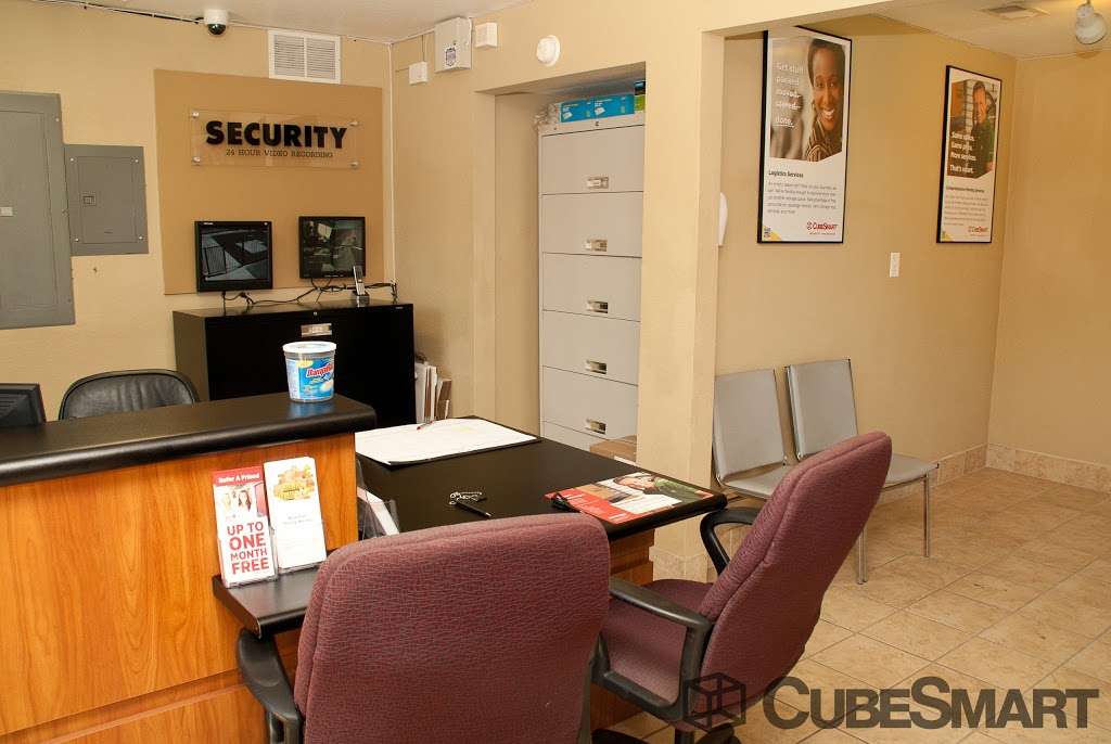 CubeSmart Self Storage | 43357 Division St, Lancaster, CA 93535, USA | Phone: (661) 948-5511