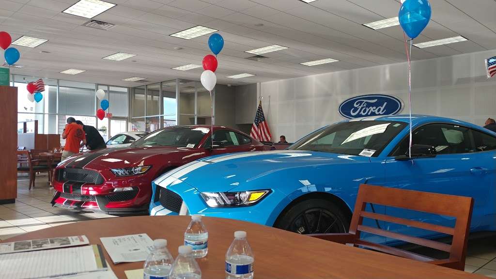 Friendly Ford | 660 N Decatur Blvd, Las Vegas, NV 89107, USA | Phone: (866) 724-9143