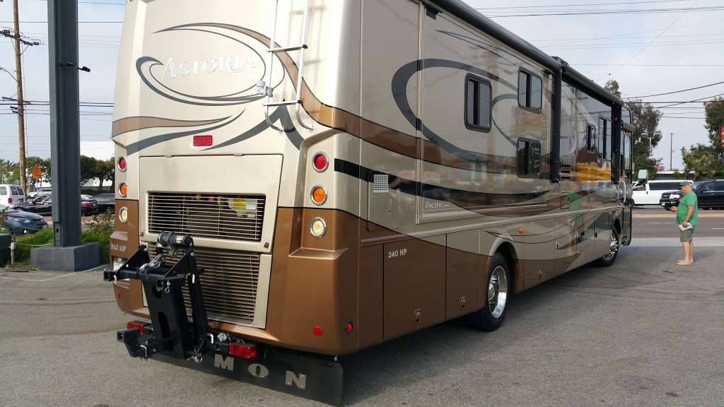 Oceans 11 RV Rentals | 1025 McFarland Ave, Wilmington, CA 90744, USA | Phone: (310) 999-9267