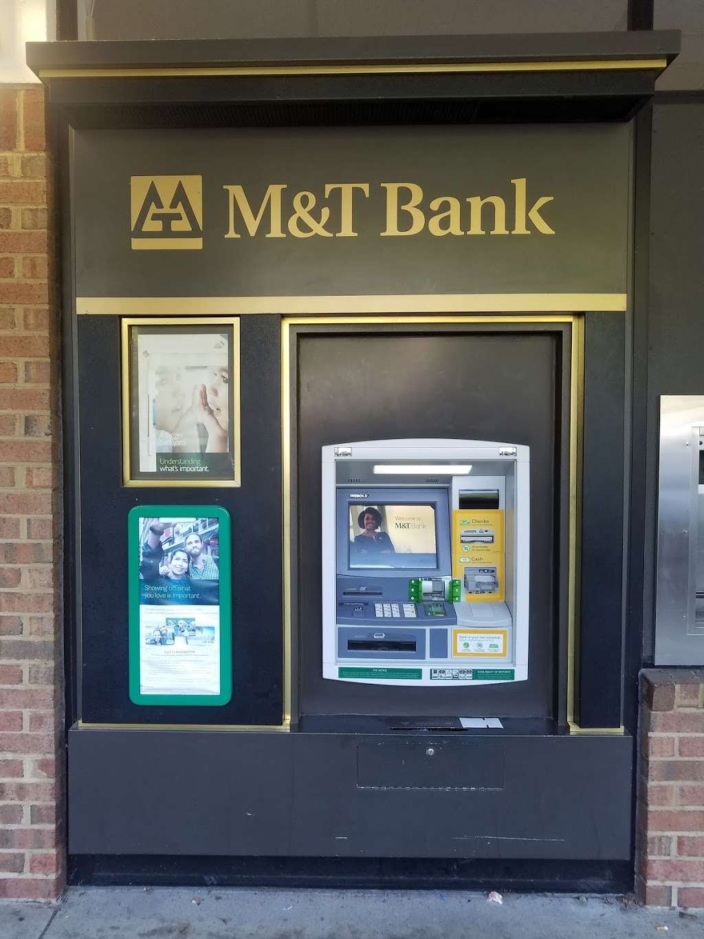 M&T Bank | 7857 Heritage Dr, Annandale, VA 22003, USA | Phone: (703) 941-5900