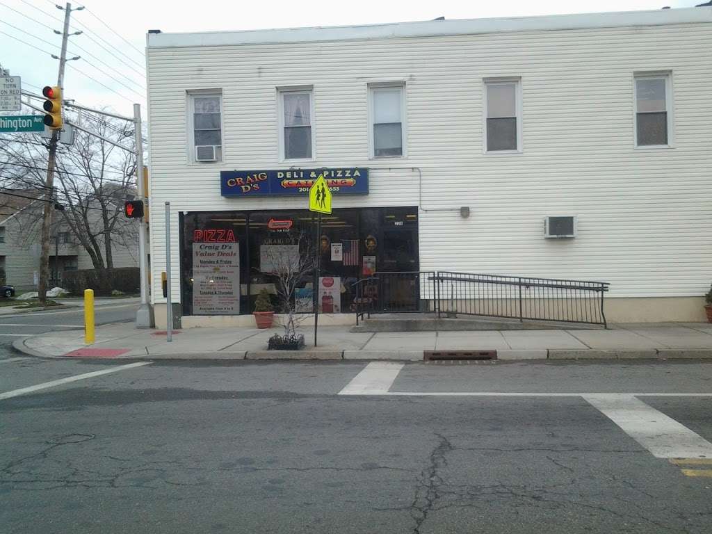 Craig Ds Deli & Pizza | 228 Washington Ave, Little Ferry, NJ 07643, USA | Phone: (201) 641-4655