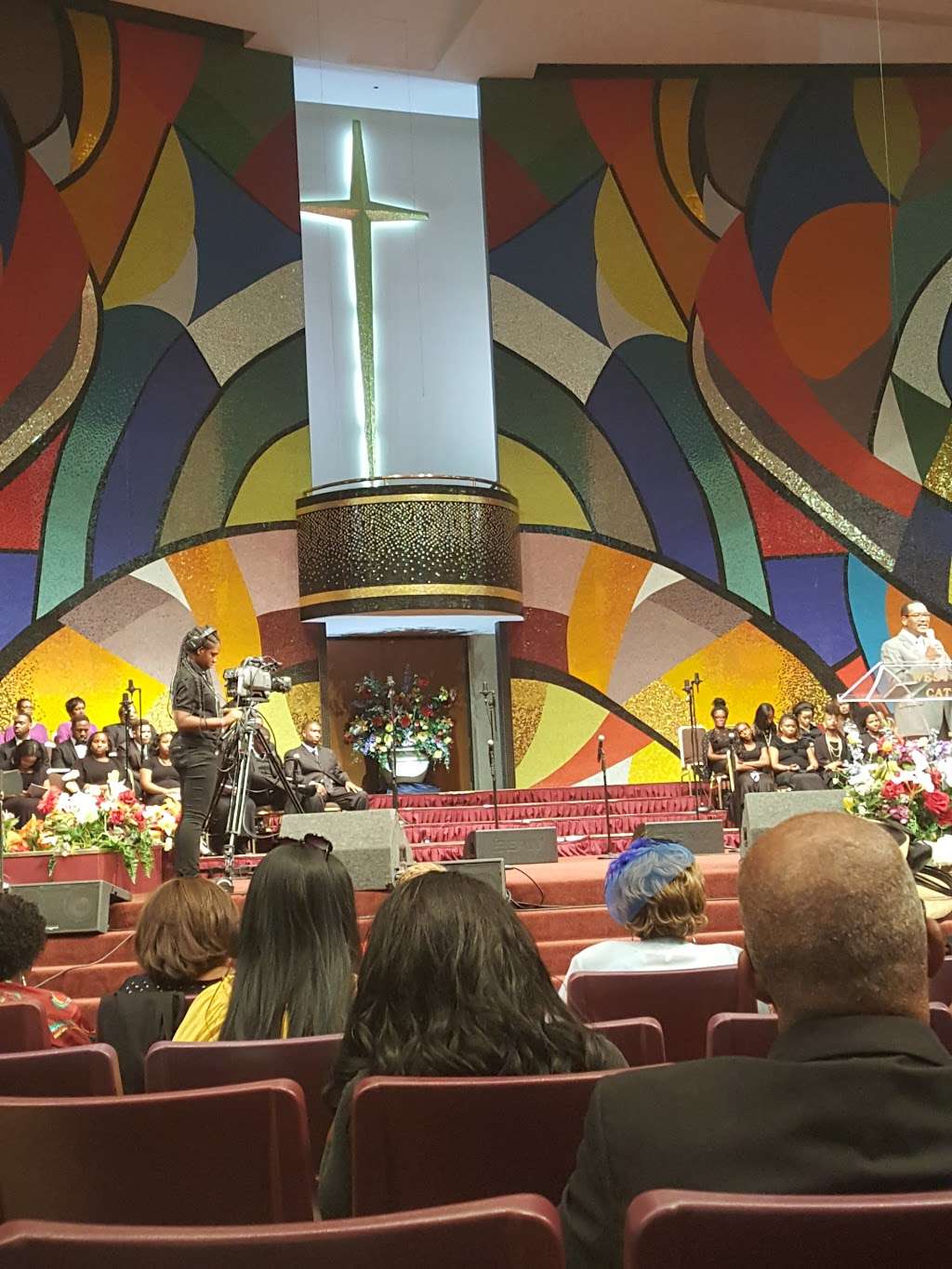 West Angeles Cathedral (Church of God In Christ) | 3600 Crenshaw Blvd, Los Angeles, CA 90016, USA | Phone: (323) 733-8300