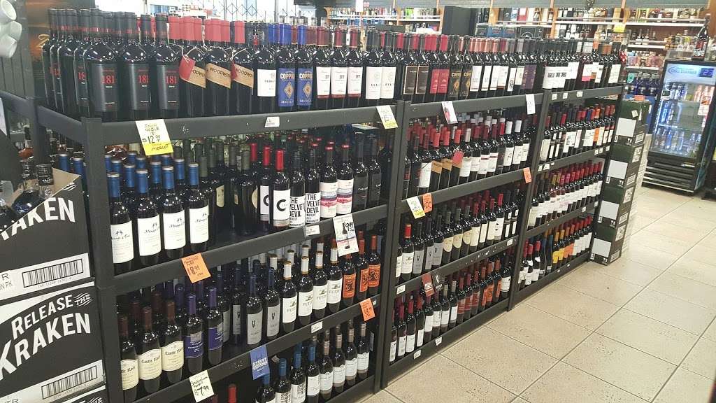 SDV Liquor Market | 8301 Foothill Blvd, Tujunga, CA 91040, USA | Phone: (818) 352-2077