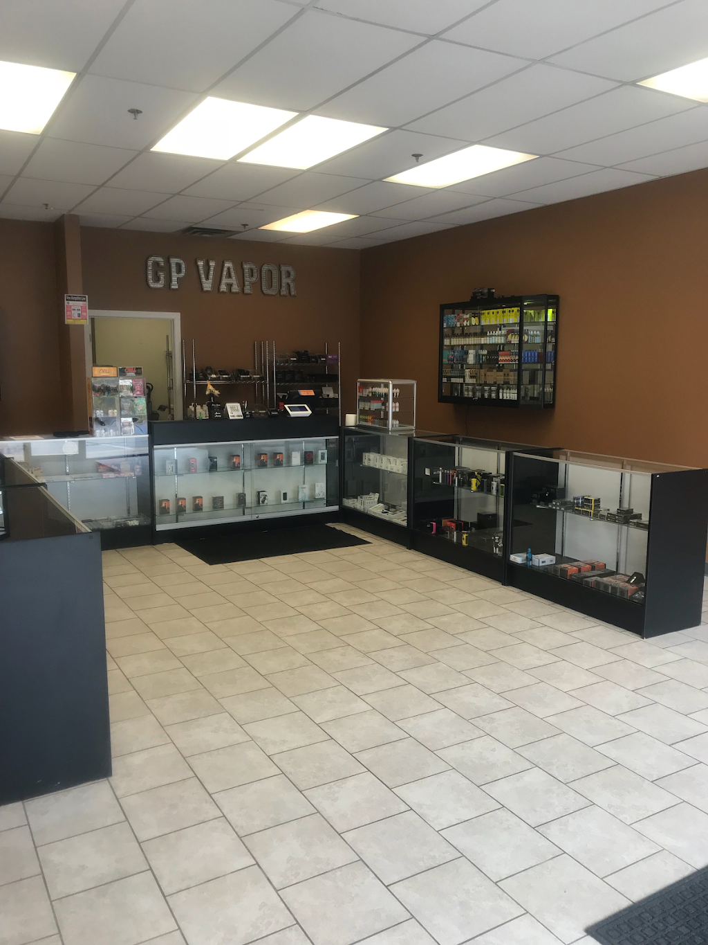 GP Vapor Vape Supplies, Smoking Accessories & CBD | 380 Daniel Webster Hwy, Merrimack, NH 03054, USA | Phone: (603) 420-8005